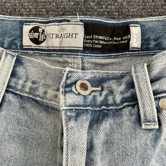Levi's SilverTab Relaxed Straight Fit Jeans Mens Fits 36x30 Distressed Y2K Style - Picture 3 of 12